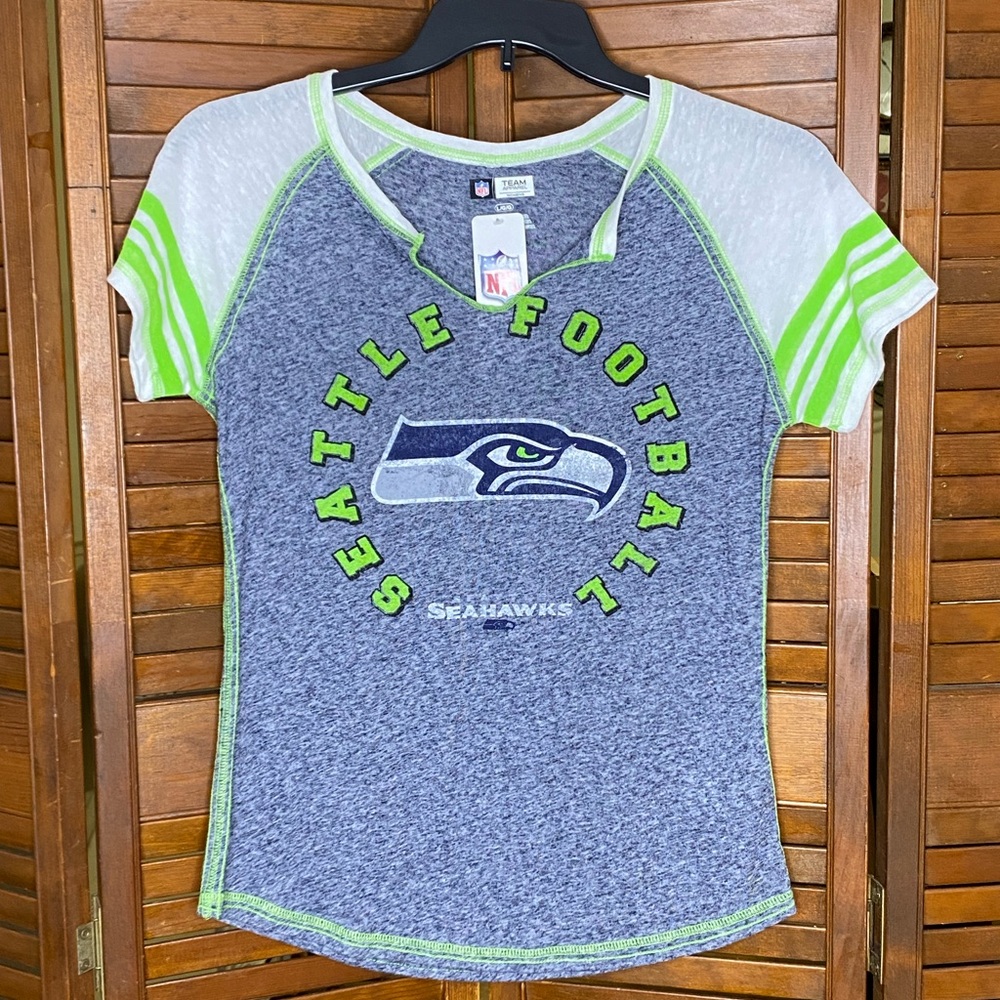 NFL Team Apparel Seattle Seahawks Baseball Style Short Sleeve Tee Women’s Large